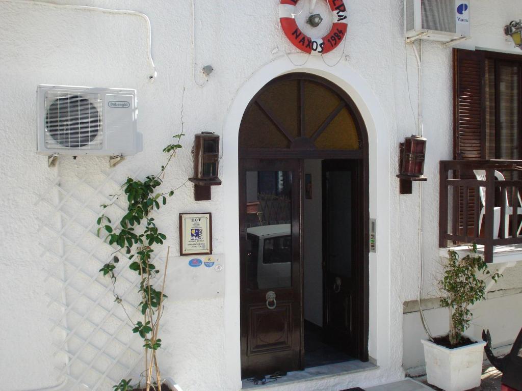 Pension Lagoudera Naxos City Номер фото